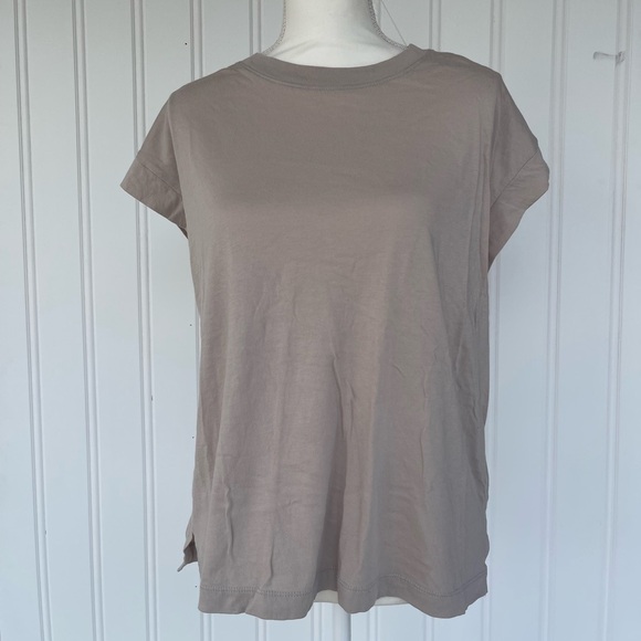 Tan Tee - Picture 5 of 5